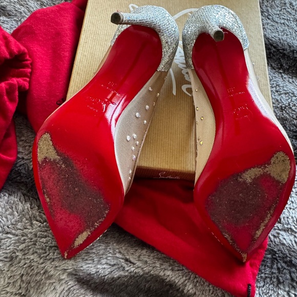 Christian Louboutin
Follies 100MM Mesh Strass Pumps - Picture 7 of 11